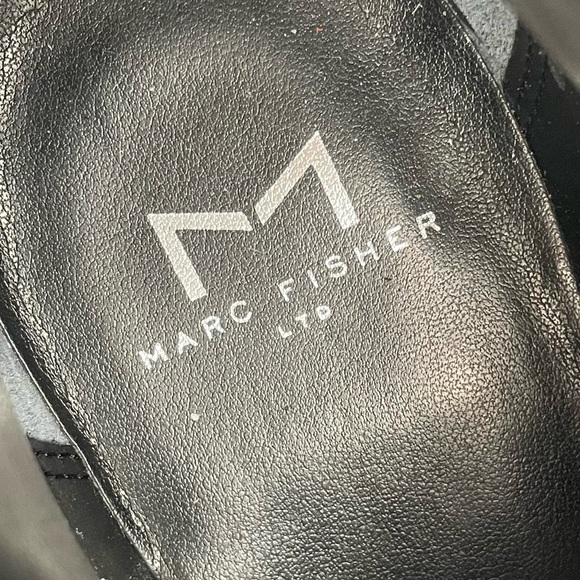 Marc Fisher Yale Pointed Chelsea Bootie reptile snake leather boot black white 9 - Picture 14 of 16